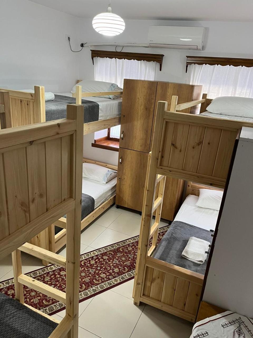 Cico Hostel &Private Room Gjirokastër Esterno foto