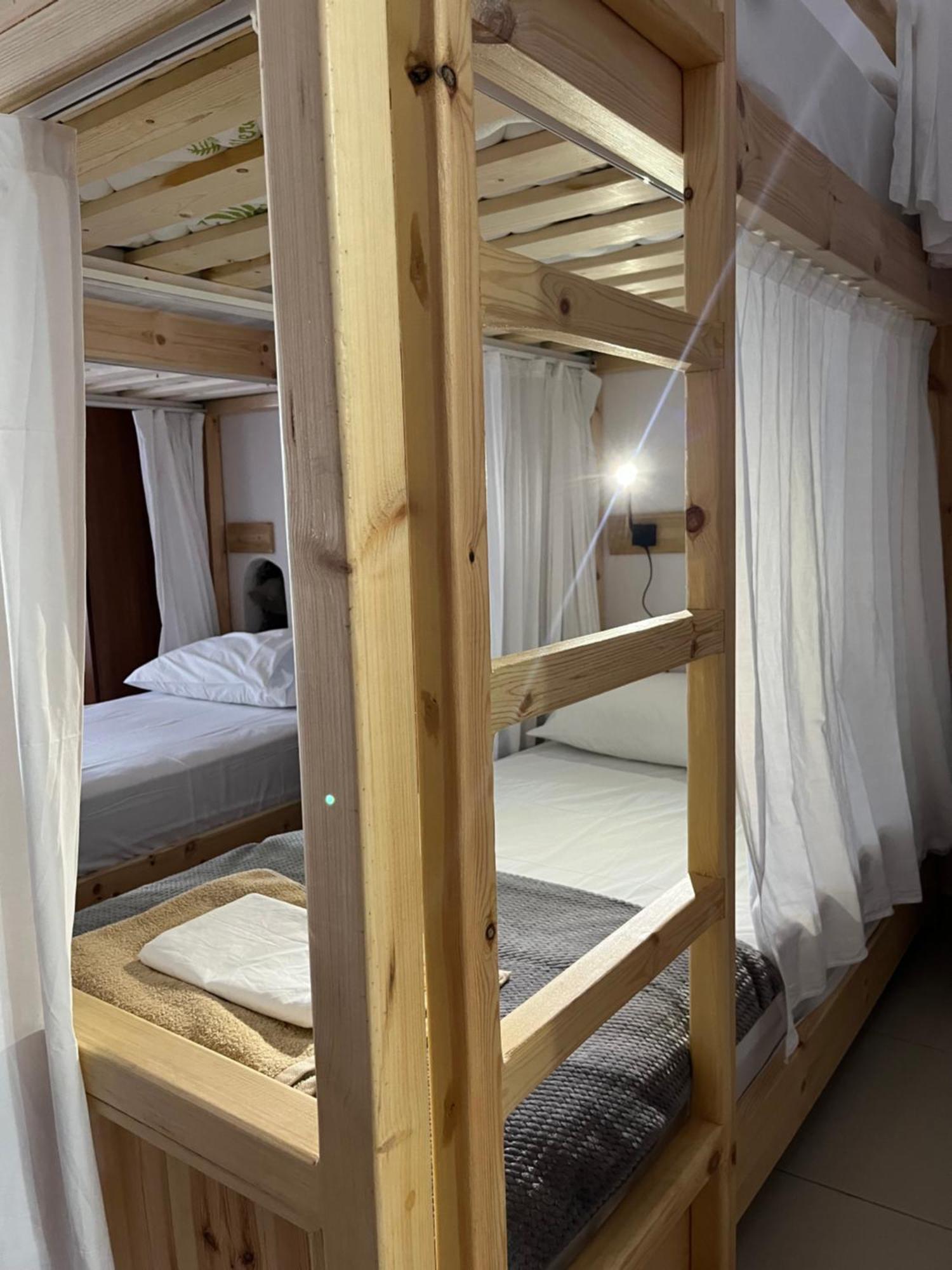 Cico Hostel &Private Room Gjirokastër Esterno foto
